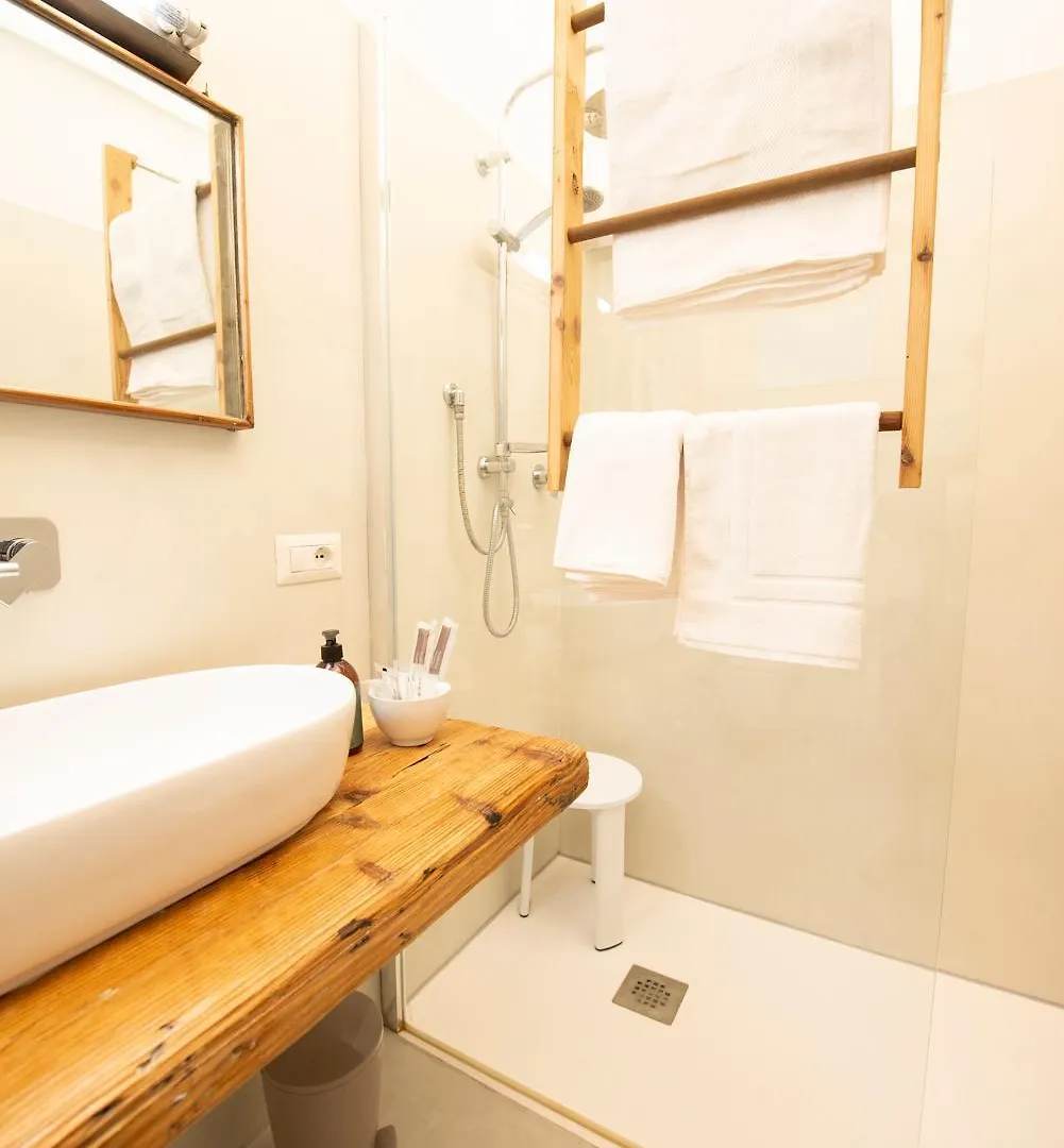 Apartamento Home Tola Raffinato Appartamento In Centro Sassari